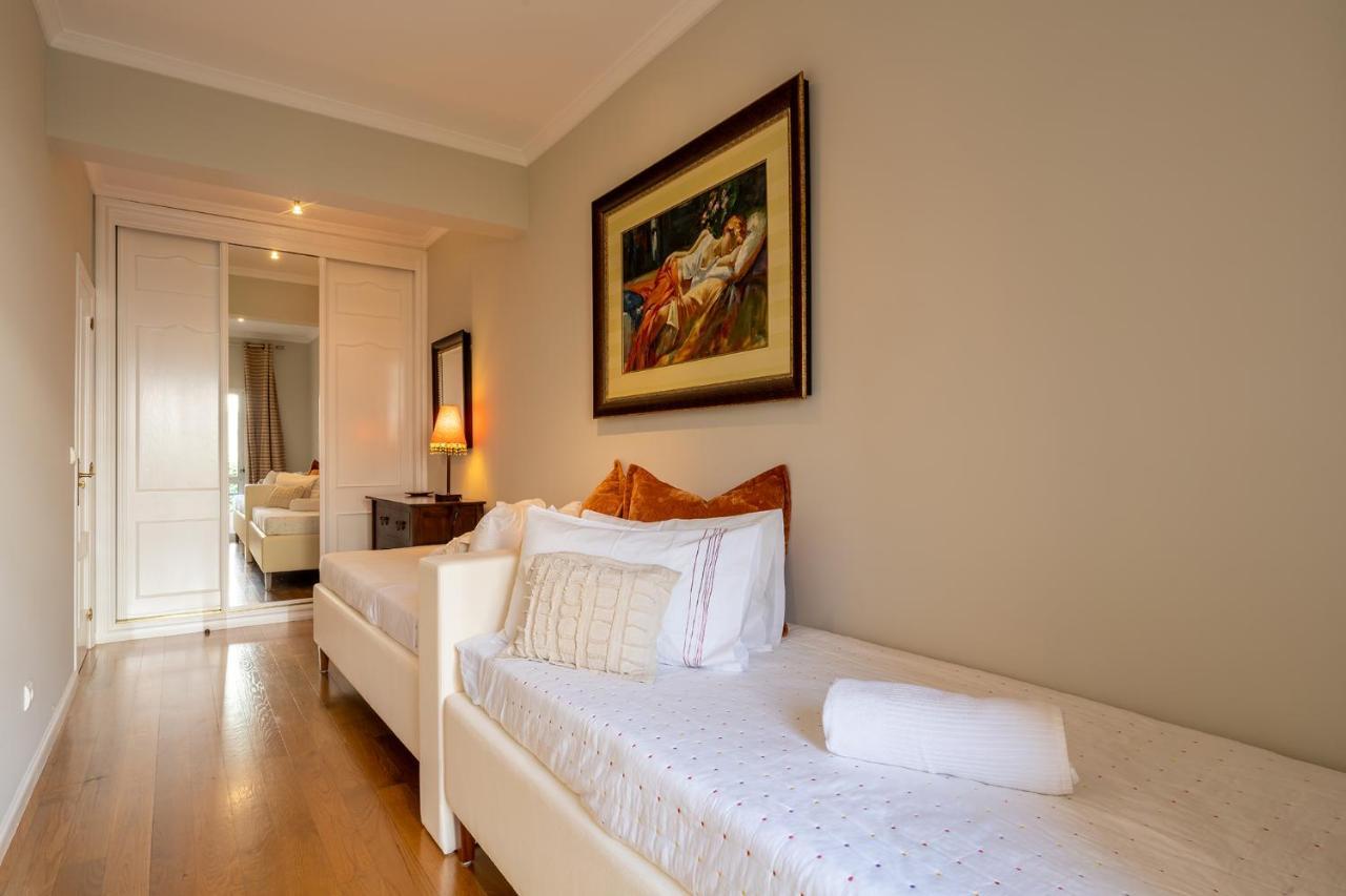 Stylish Apartment With Balcony And Amazing Views Over Funchal And The Sea Eksteriør bilde