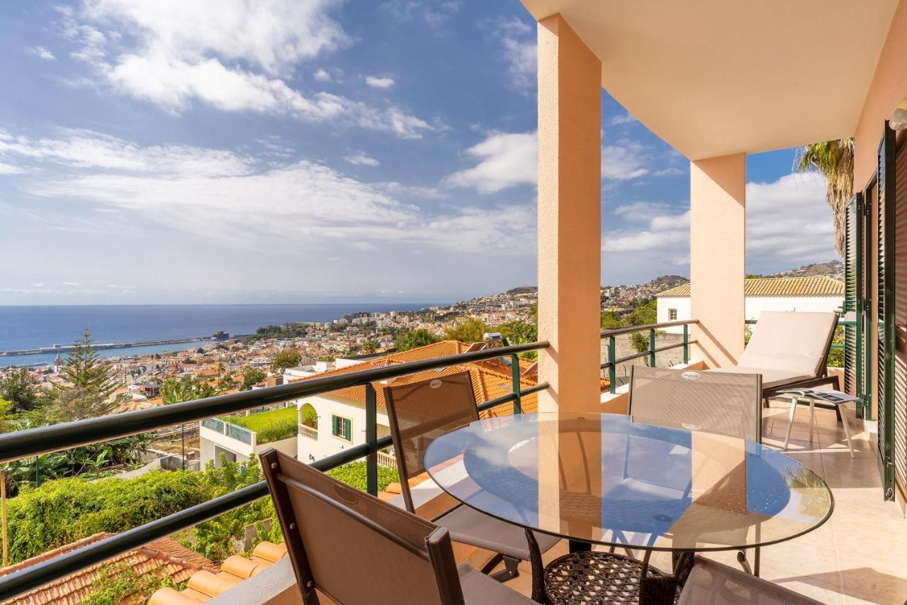 Stylish Apartment With Balcony And Amazing Views Over Funchal And The Sea Eksteriør bilde