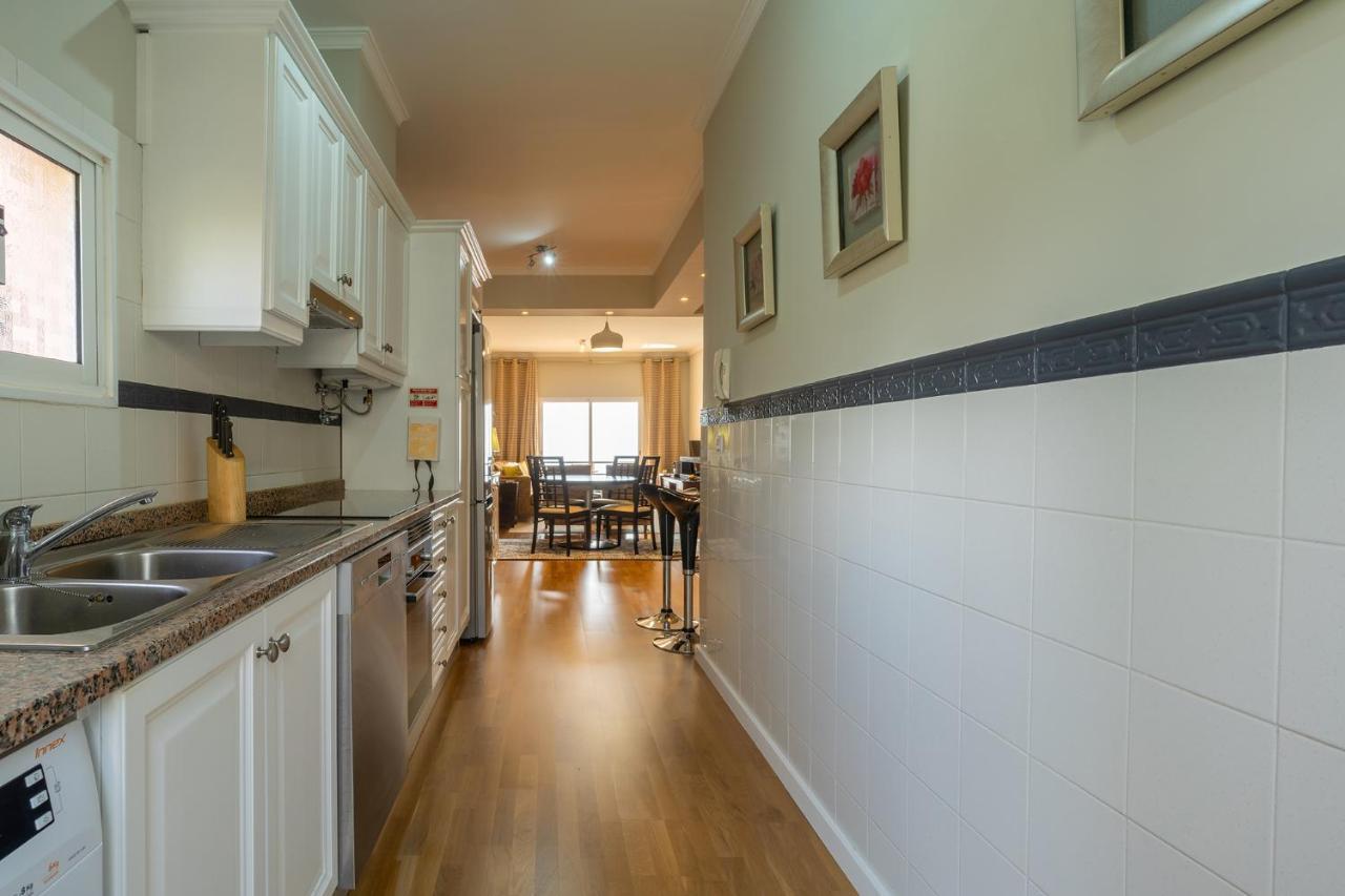 Stylish Apartment With Balcony And Amazing Views Over Funchal And The Sea Eksteriør bilde